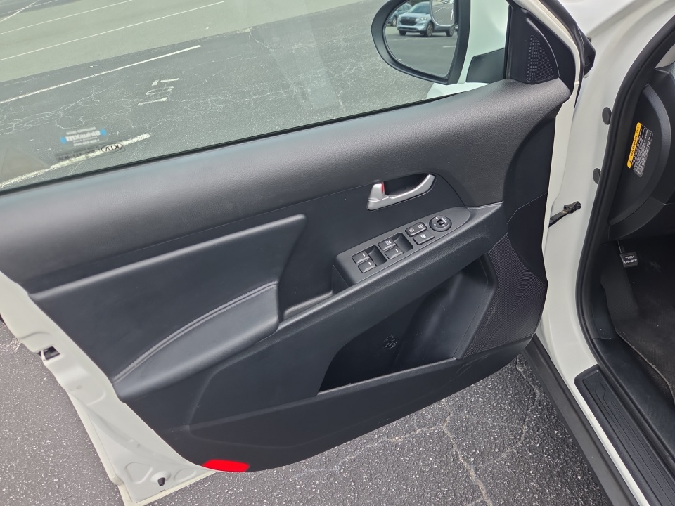 KNDPB3AC6G7843463 2016 Kia Sportage LX