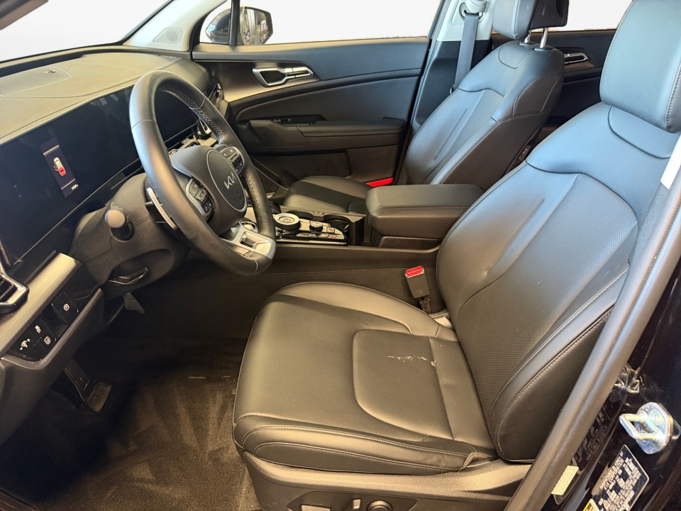 Used 2023 Kia Sportage Hybrid SUV