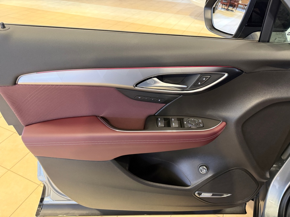 LRBFZPR42TD011236 2026 Buick Envision Sport Touring AWD