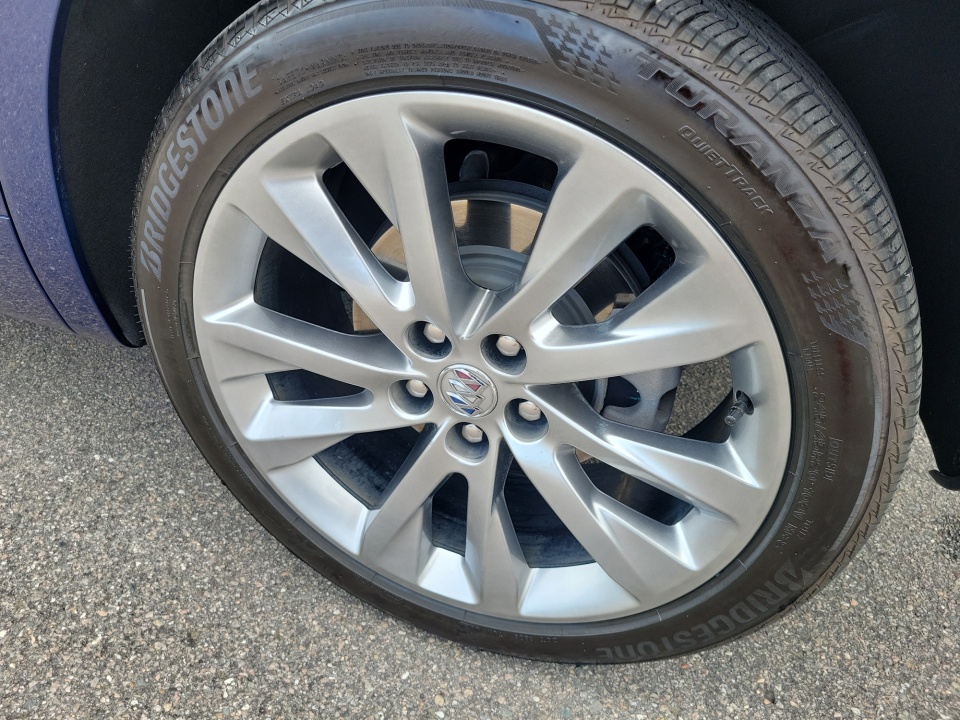 Used 2023 Buick Envision SUV