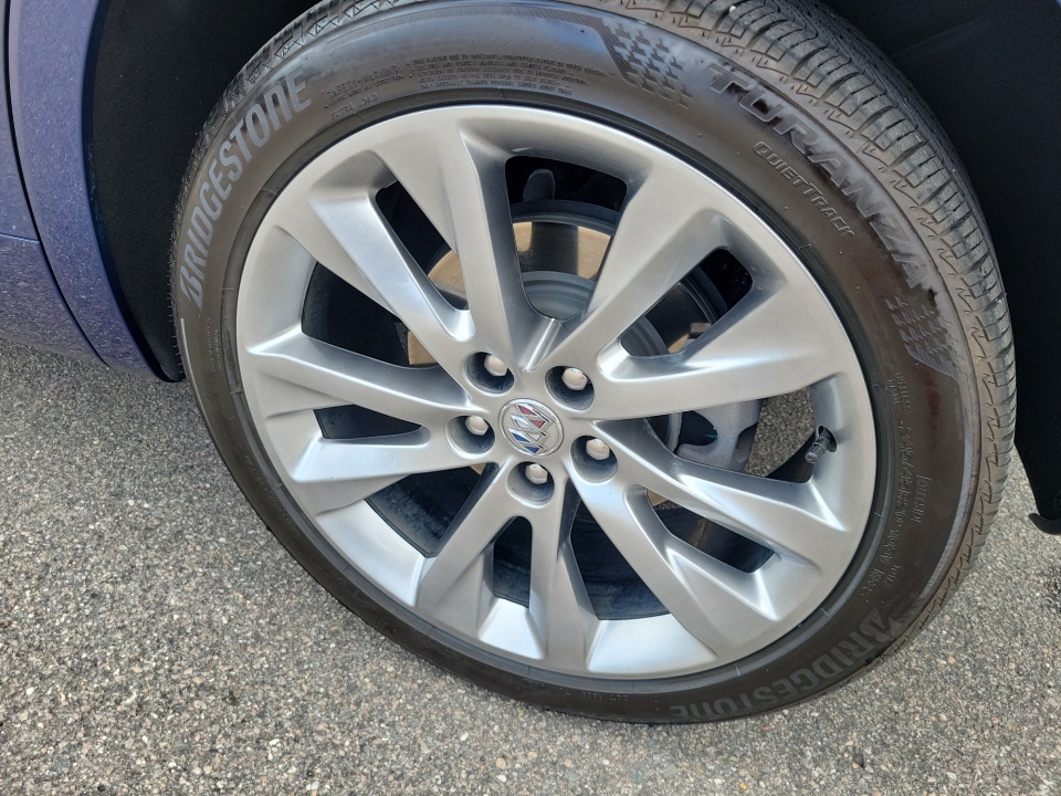 Used 2023 Buick Envision SUV