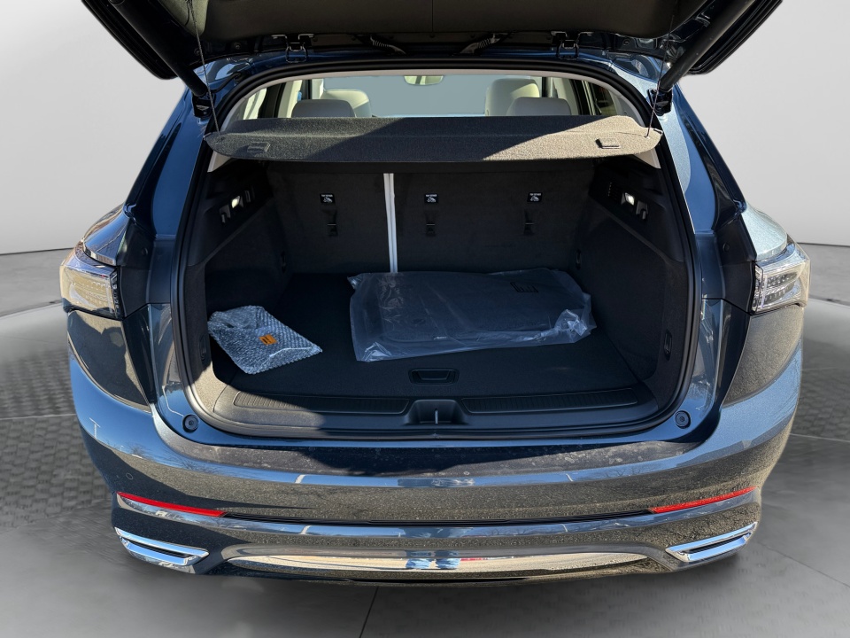 LRBFZSR40TD018138 2026 Buick Envision Avenir AWD