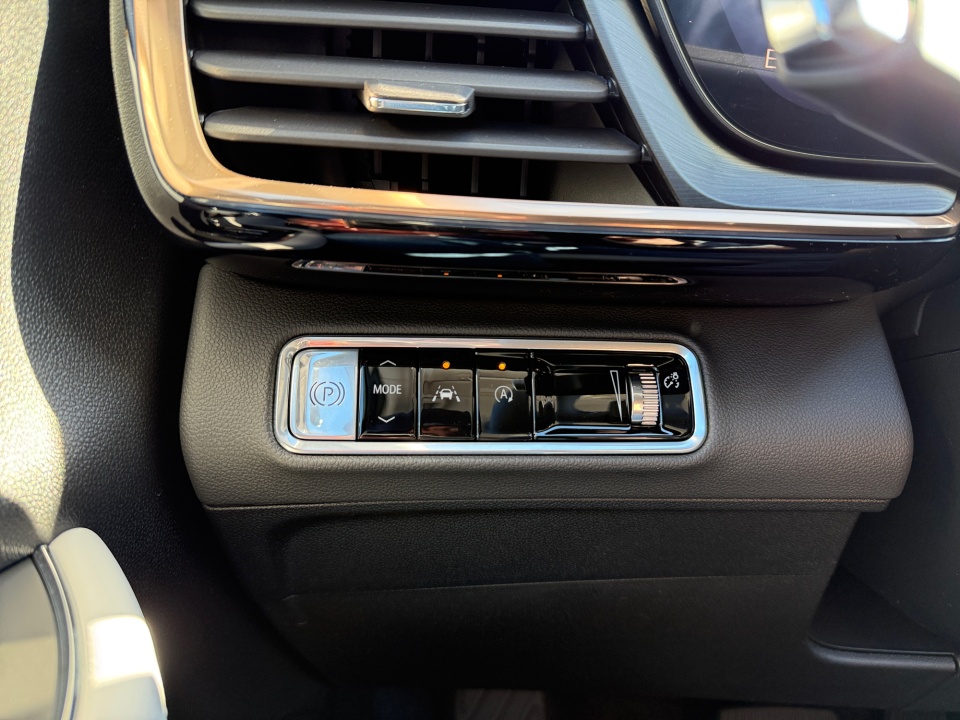 LRBFZSR40TD018138 2026 Buick Envision Avenir AWD