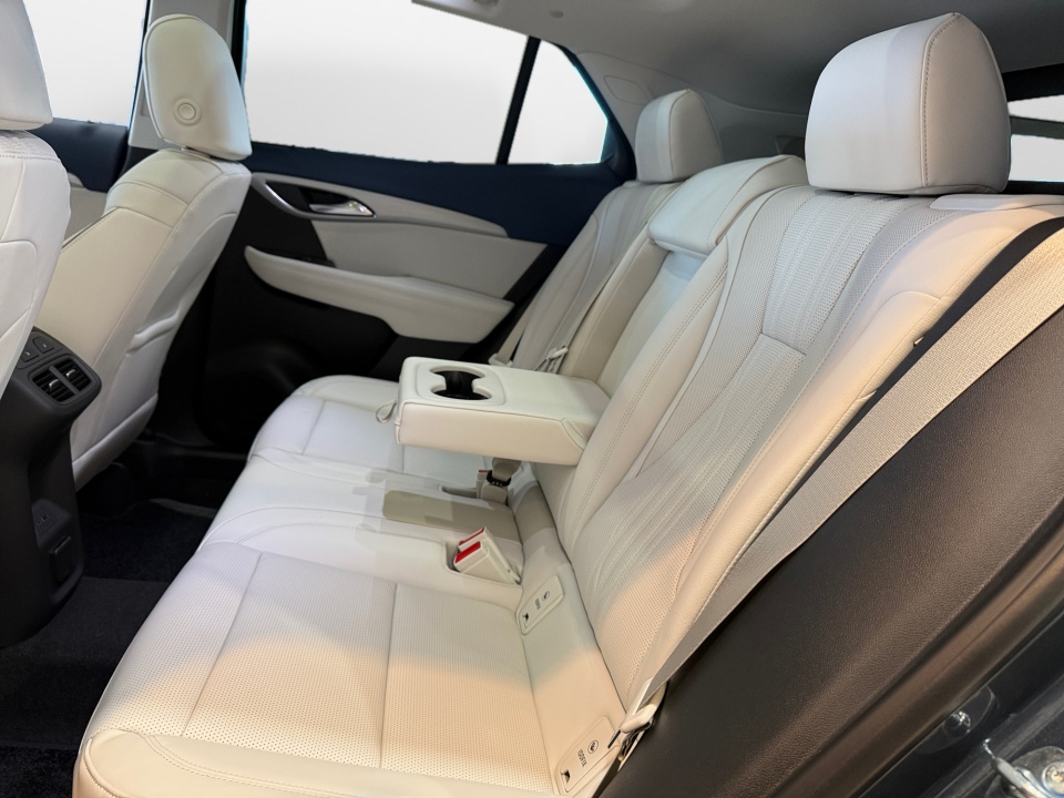 LRBFZSR48TD017948 2026 Buick Envision Avenir AWD