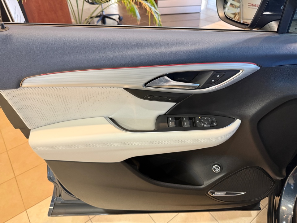 LRBFZSR48TD017948 2026 Buick Envision Avenir AWD