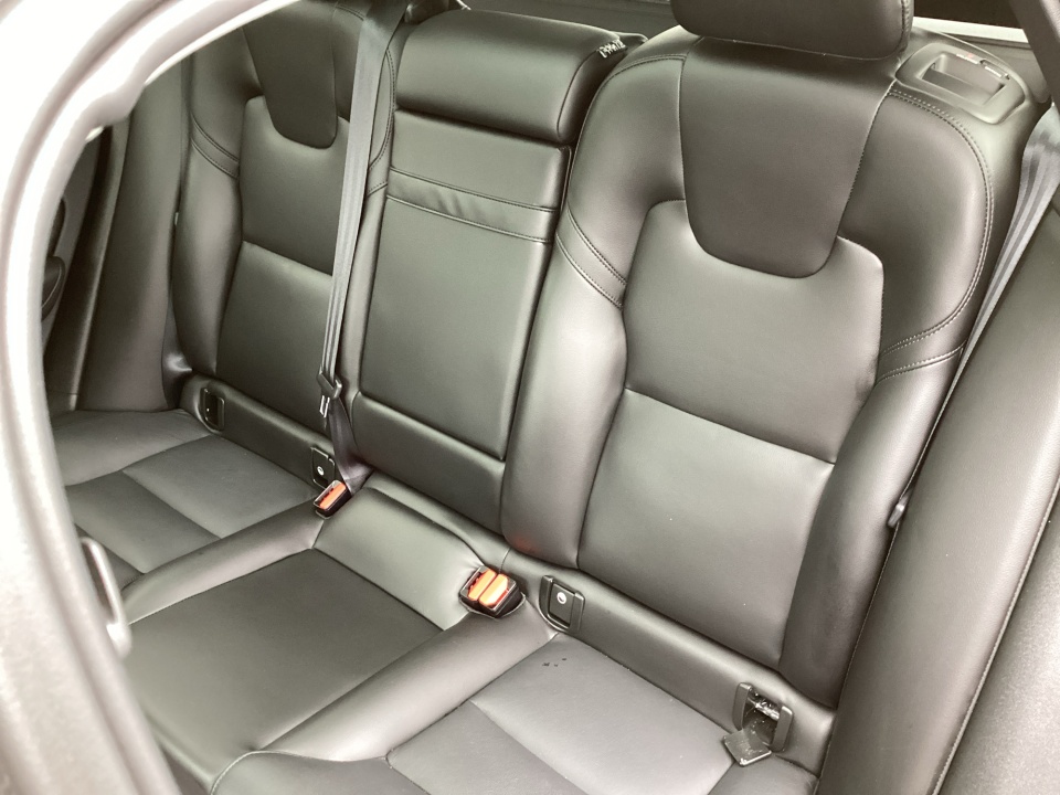 LYV102DK4KB197479 2019 Volvo XC60 Momentum
