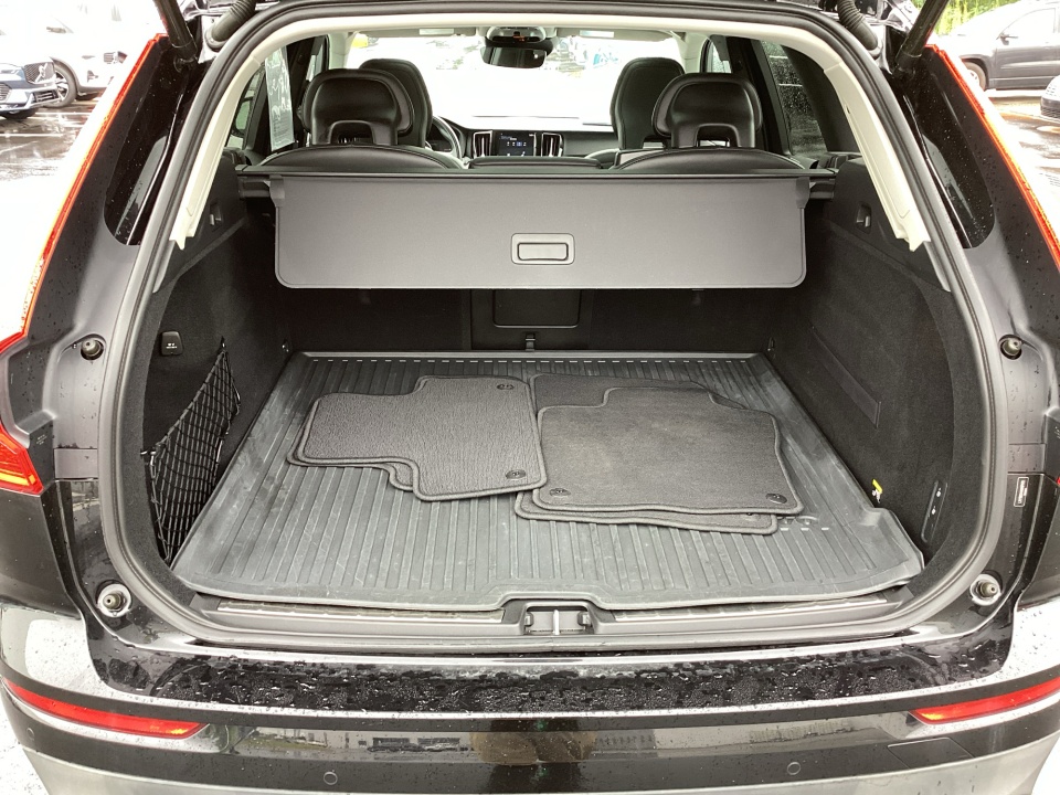 LYV102DK4KB197479 2019 Volvo XC60 Momentum
