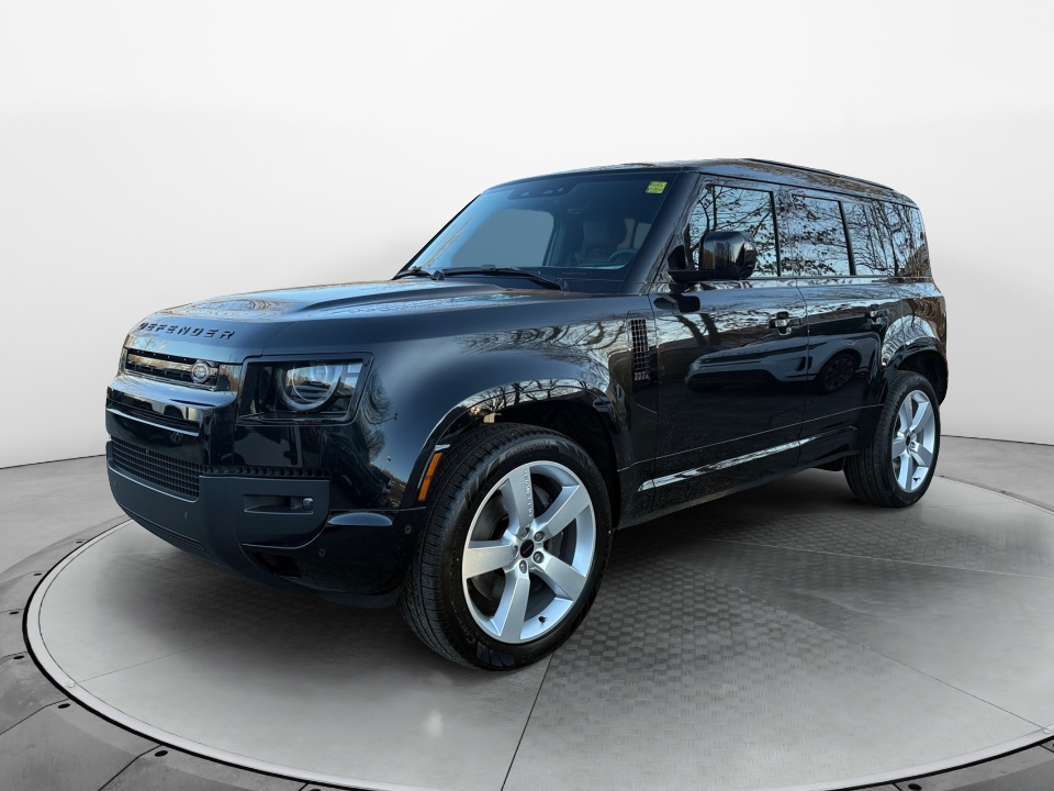 new 2026 Land Rover Defender P400 X-Dynamic SE