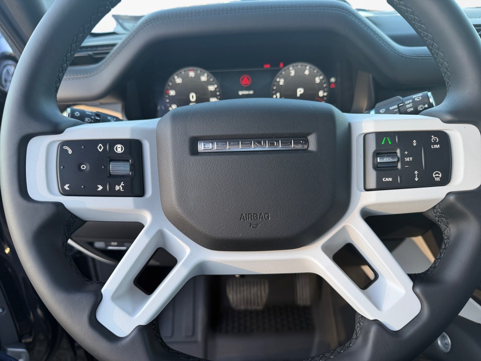 SALE27EU1T2512257 2026 Land Rover Defender P400 X-Dynamic SE