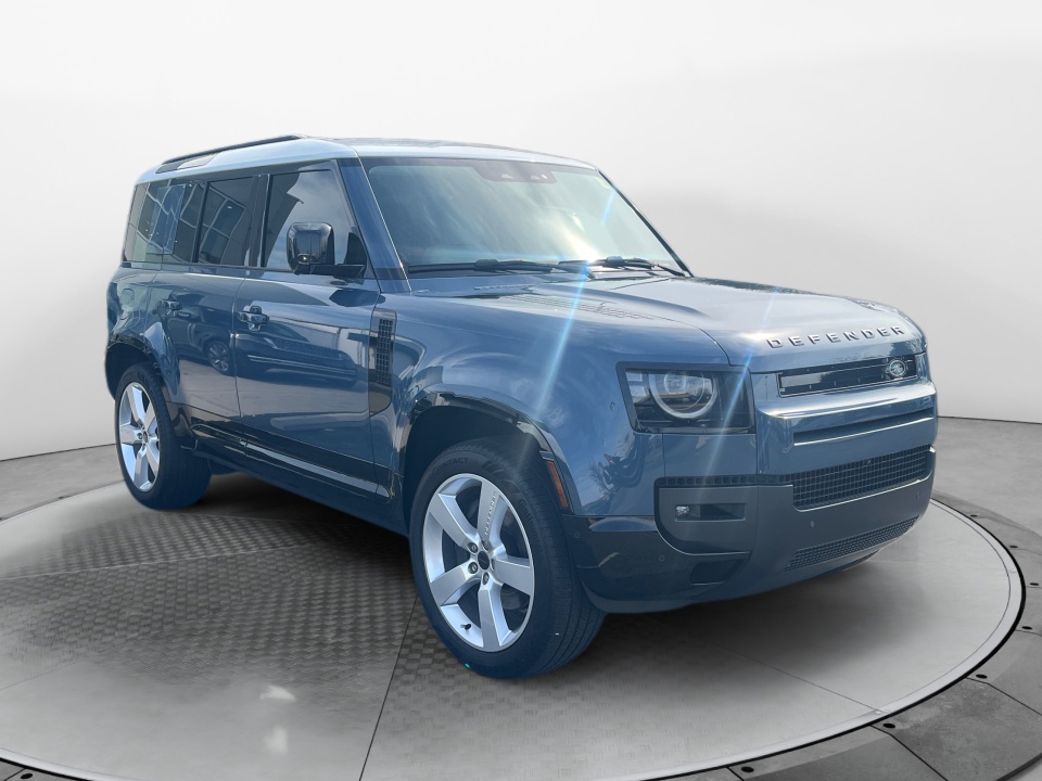 2026 Land Rover Defender P400 X-Dynamic SE