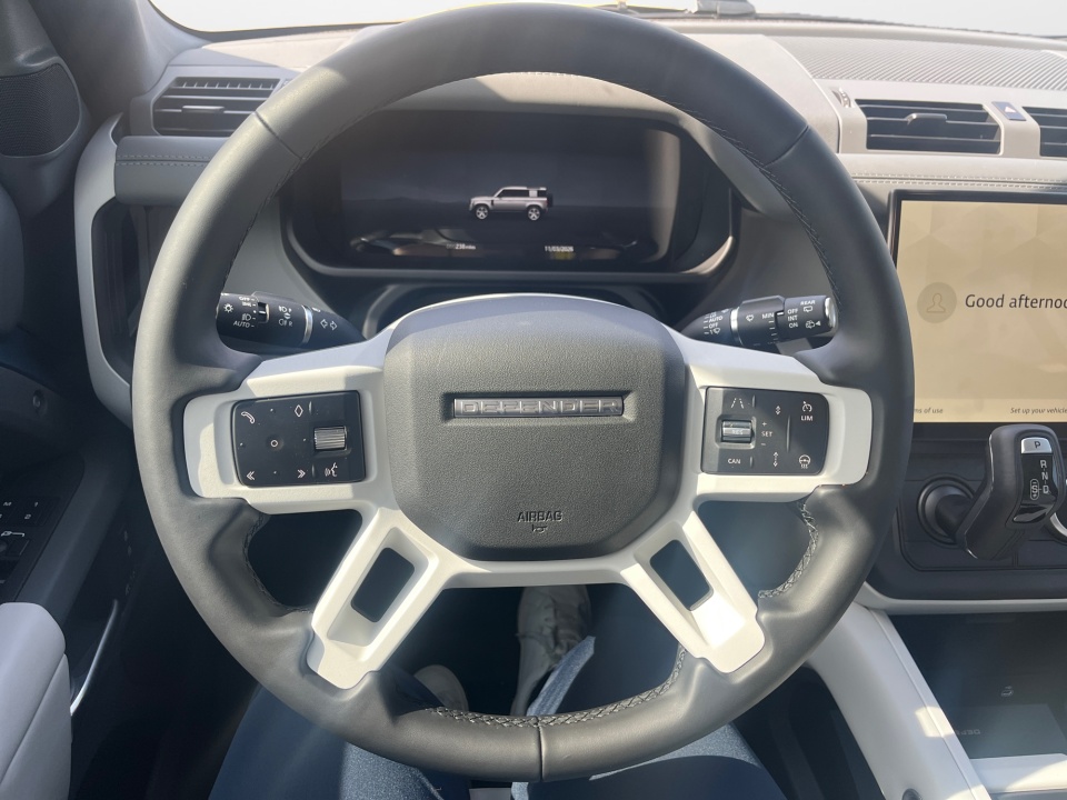 SALE27EU2T2498014 2026 Land Rover Defender P400 X-Dynamic SE