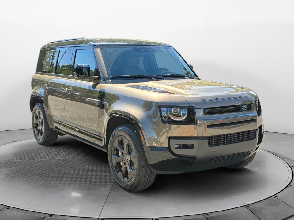 2026 Land Rover Defender X-Dynamic SE