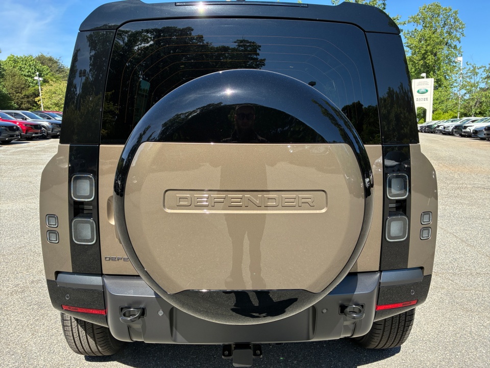 SALE27EU7T2622682 2026 Land Rover Defender X-Dynamic SE