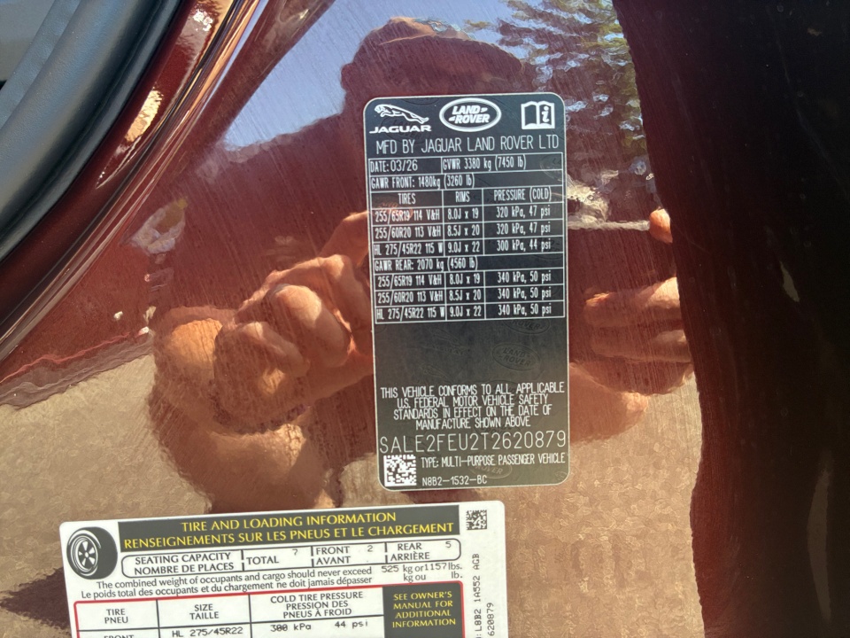 SALE2FEU2T2620879 2026 Land Rover Defender P400 X-Dynamic SE