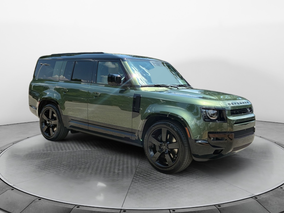 2026 Land Rover Defender X-Dynamic SE