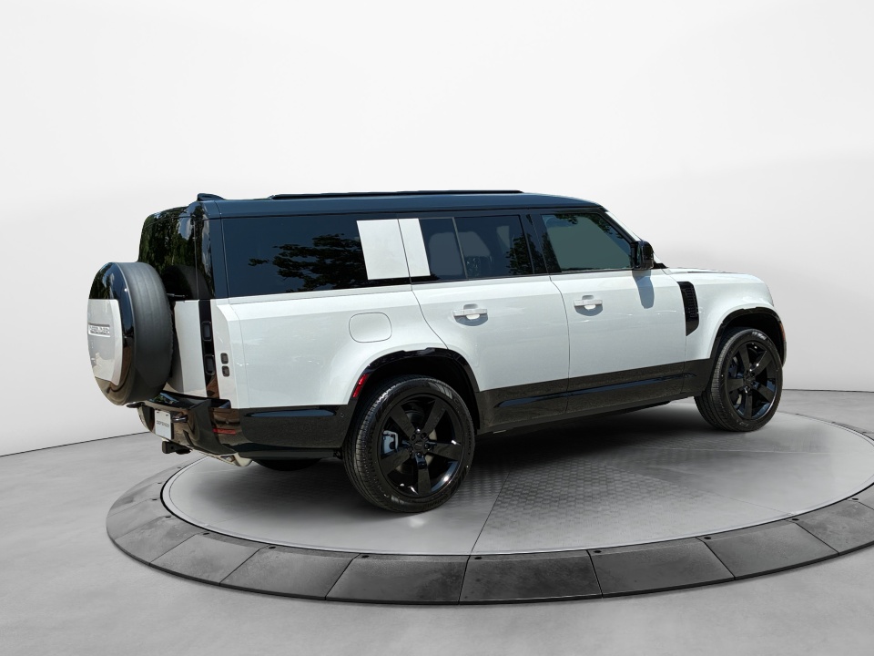 SALE2FEU5T2642424 2026 Land Rover Defender X-Dynamic SE