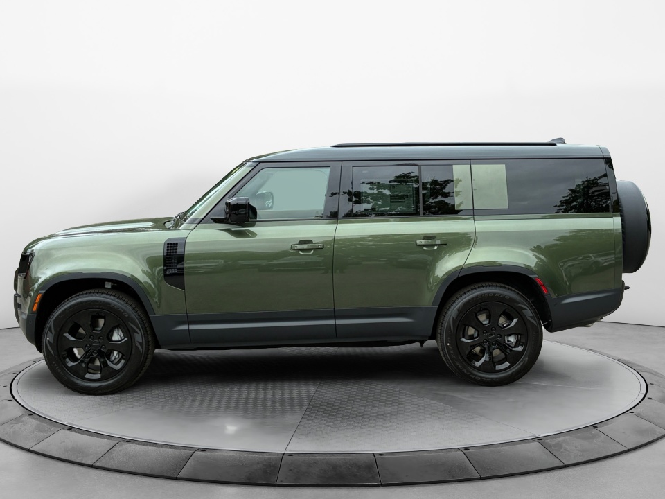 SALEJFFUXT2624499 2026 Land Rover Defender S