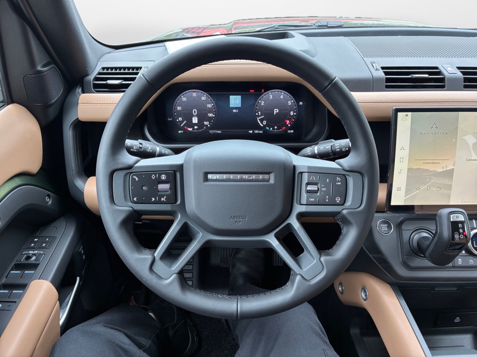 SALEJFFUXT2624499 2026 Land Rover Defender S