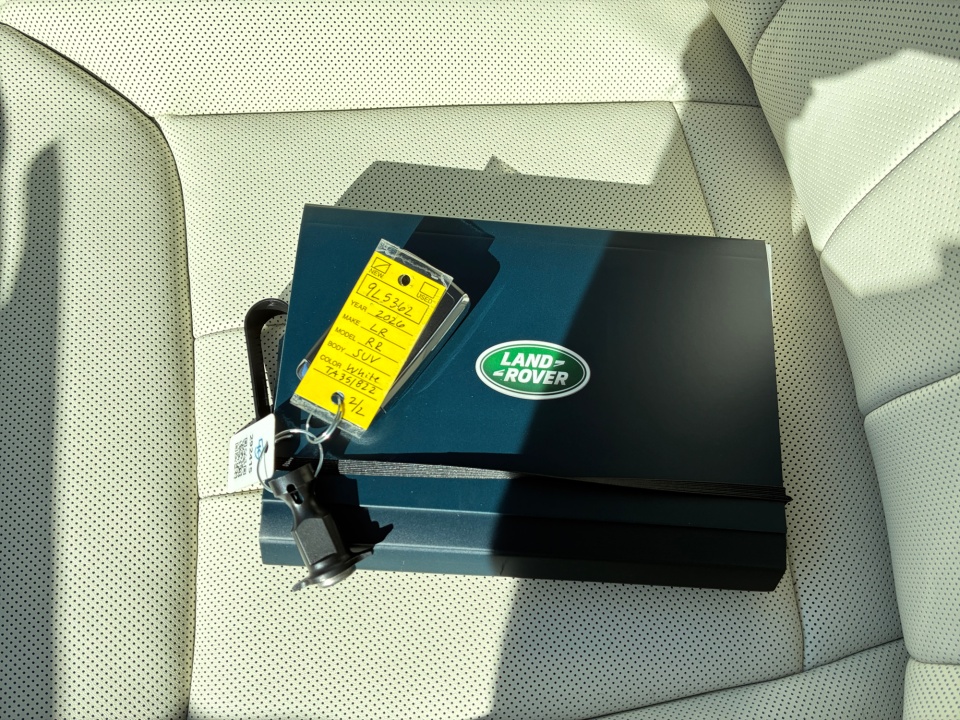 SALKP9F45TA351822 2026 Land Rover Range Rover P550e SE