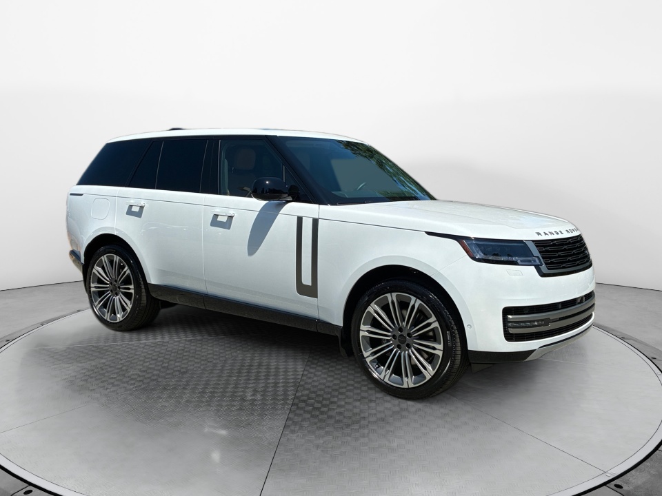 2026 Land Rover Range Rover SE