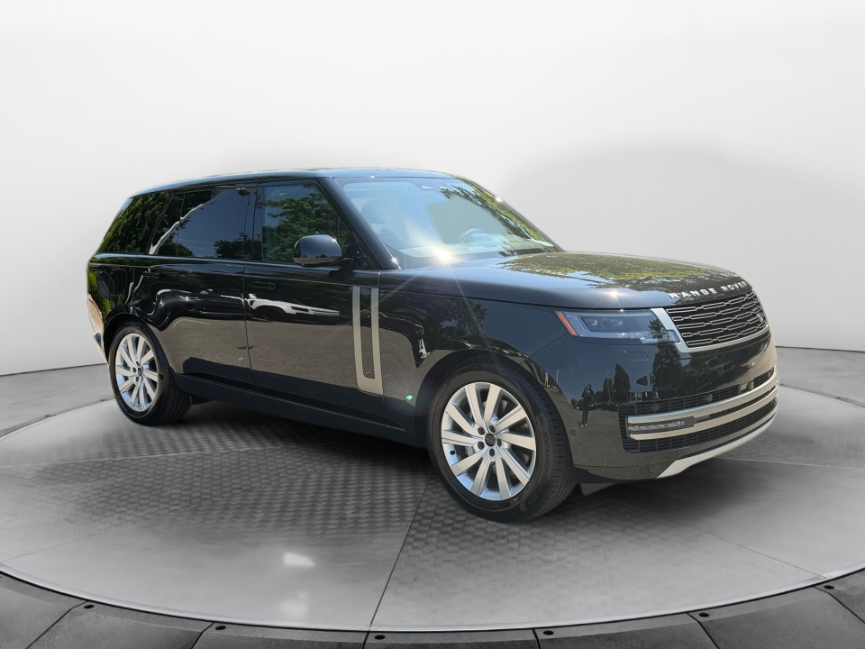 2026 Land Rover Range Rover P400 SE 7 Seat