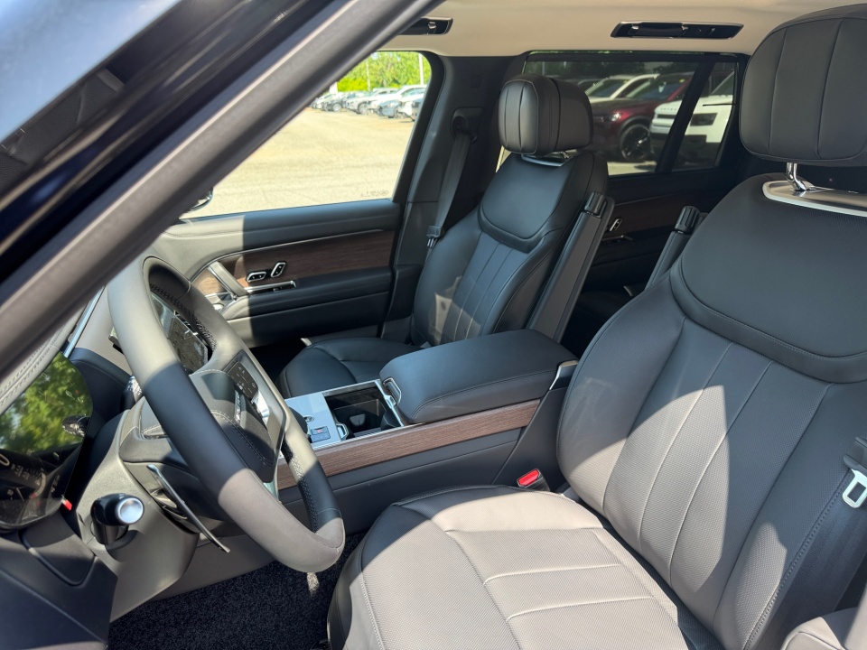 SALKPBFU5TA361919 2026 Land Rover Range Rover P400 SE 7 Seat
