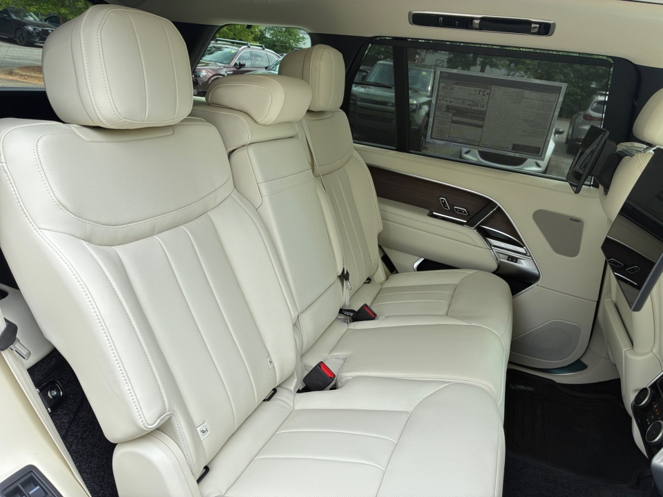 SALKPBFU5TA362231 2026 Land Rover Range Rover P400 SE 7 Seat