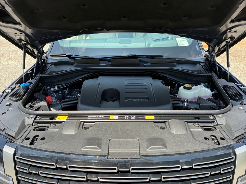 SALKPBFU6TA378325 2026 Land Rover Range Rover SE