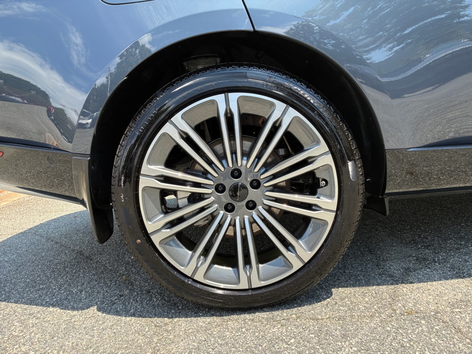 SALKPBFU6TA378325 2026 Land Rover Range Rover SE