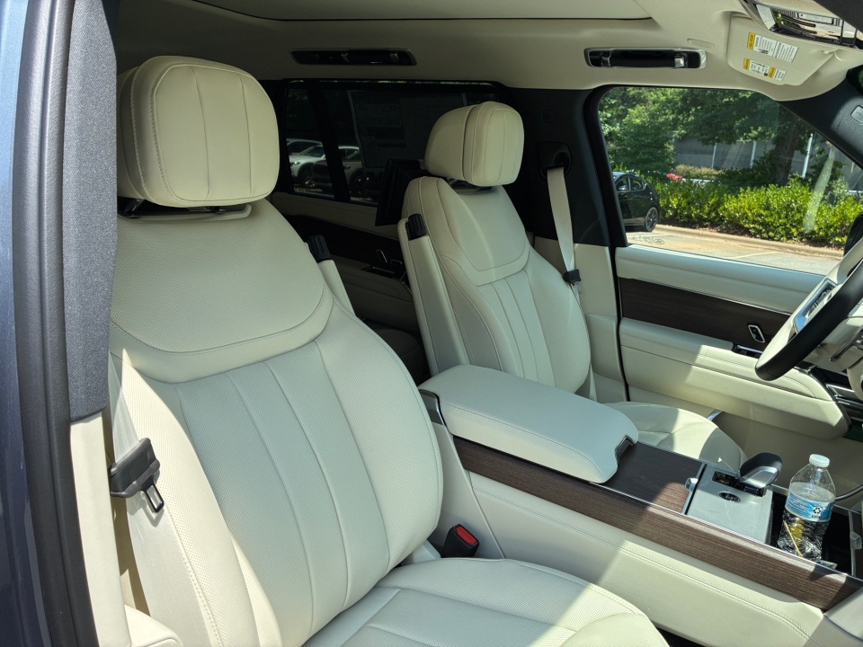 SALKPBFU6TA378325 2026 Land Rover Range Rover SE