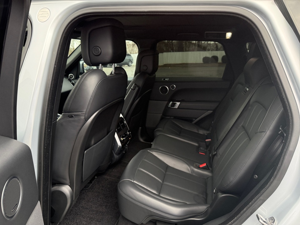 SALWR2SU8NA210786 2022 Land Rover Range Rover Sport HSE Silver Edition MHEV