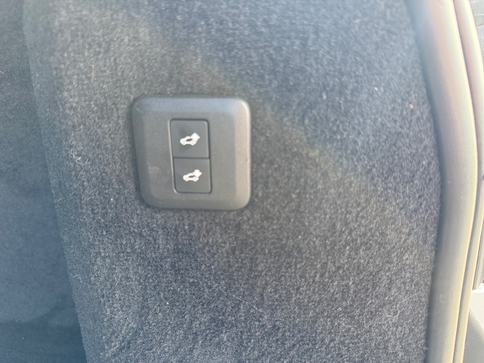 SALWR2SU8NA210786 2022 Land Rover Range Rover Sport HSE Silver Edition MHEV