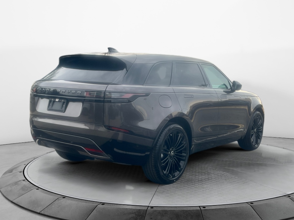 SALYL2EX2TA832815 2026 Land Rover Range Rover Velar P250 Dynamic SE