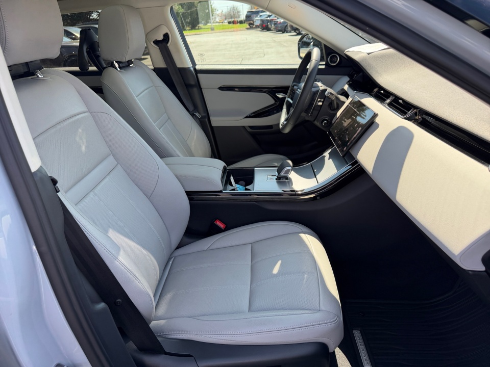 SALZJ2FX4RH260008 2024 Land Rover Range Rover Evoque Core S