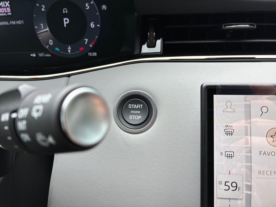 SALZV2FX7TH004506 2026 Land Rover Range Rover Evoque Hoxton Edition
