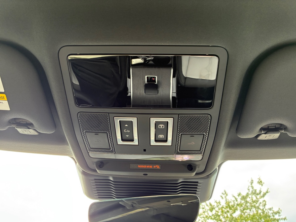 SALZV2FX7TH004506 2026 Land Rover Range Rover Evoque Hoxton Edition