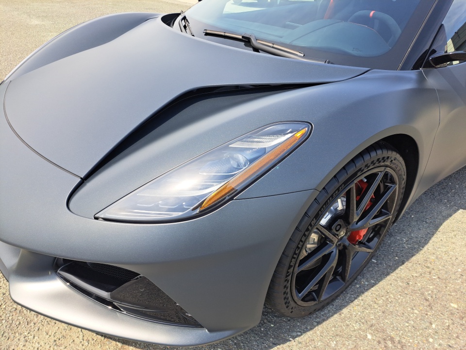 SCCLEJAX3THA11193 2026 Lotus Emira V6 SE