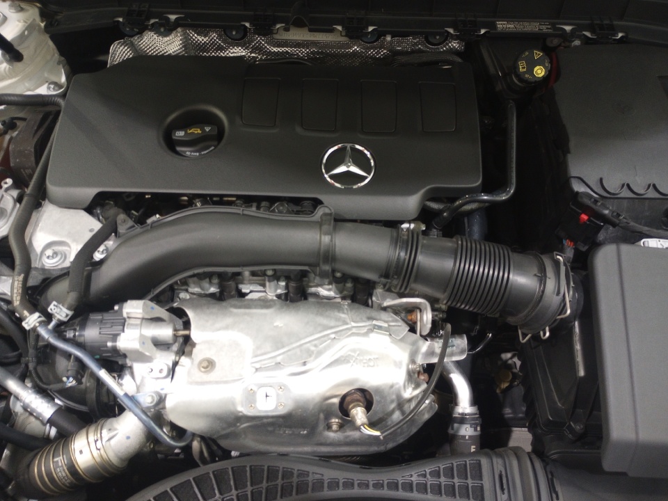 W1N4M4GB5MW114799 2021 Mercedes-Benz GLB 250