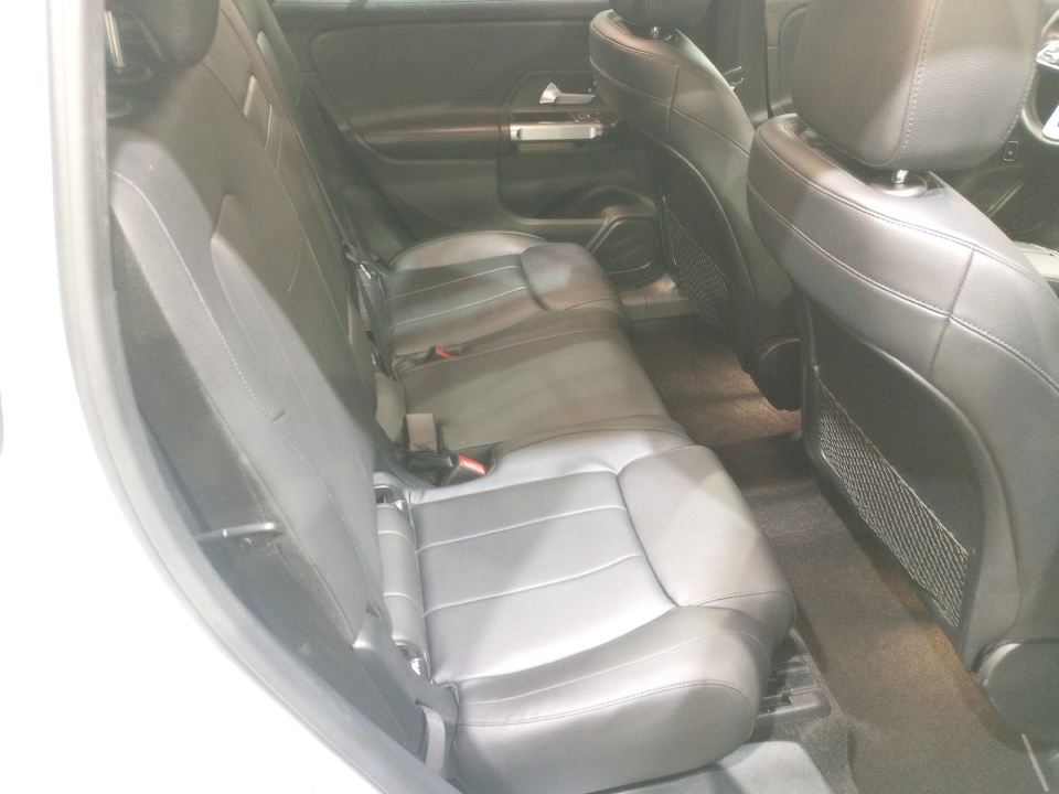 W1N4M4GB5MW114799 2021 Mercedes-Benz GLB 250