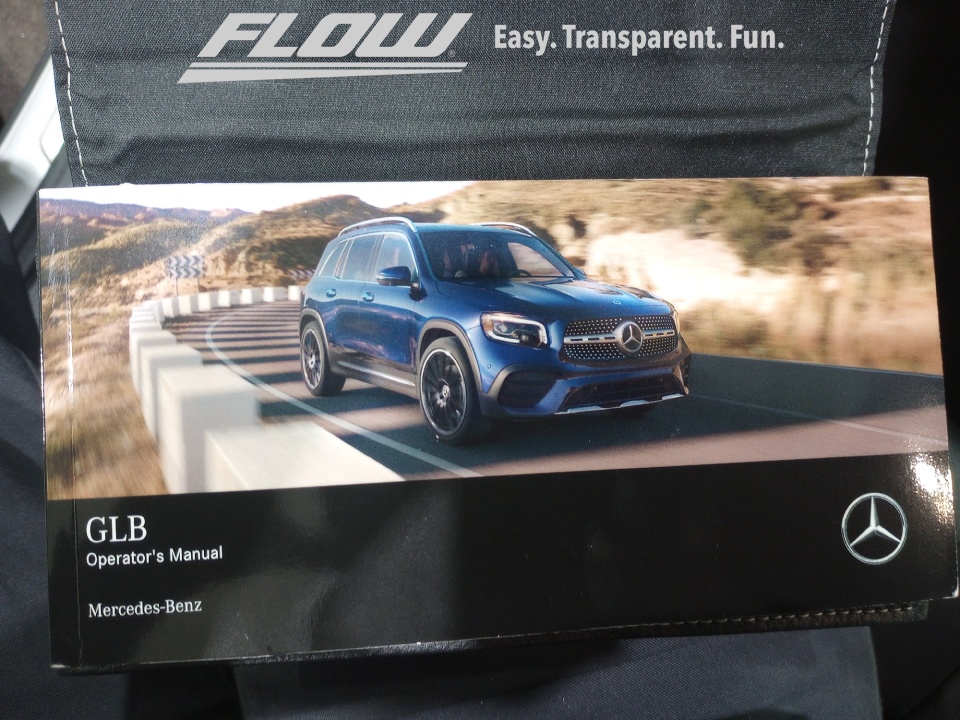 W1N4M4GB5MW114799 2021 Mercedes-Benz GLB 250