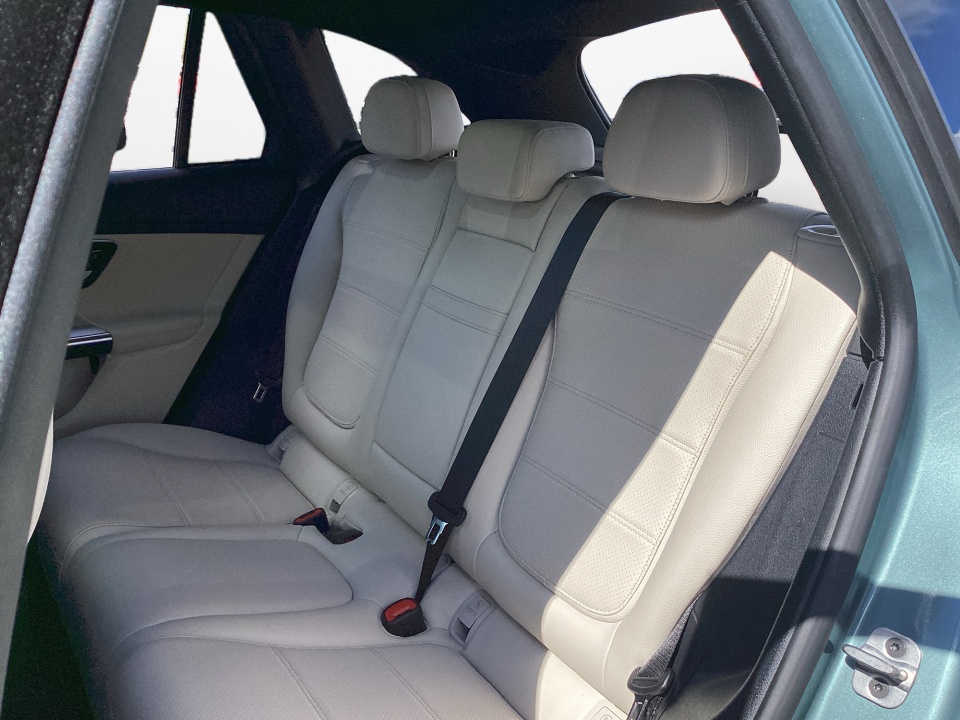 Used 2025 Mercedes-benz GLC 300 SUV
