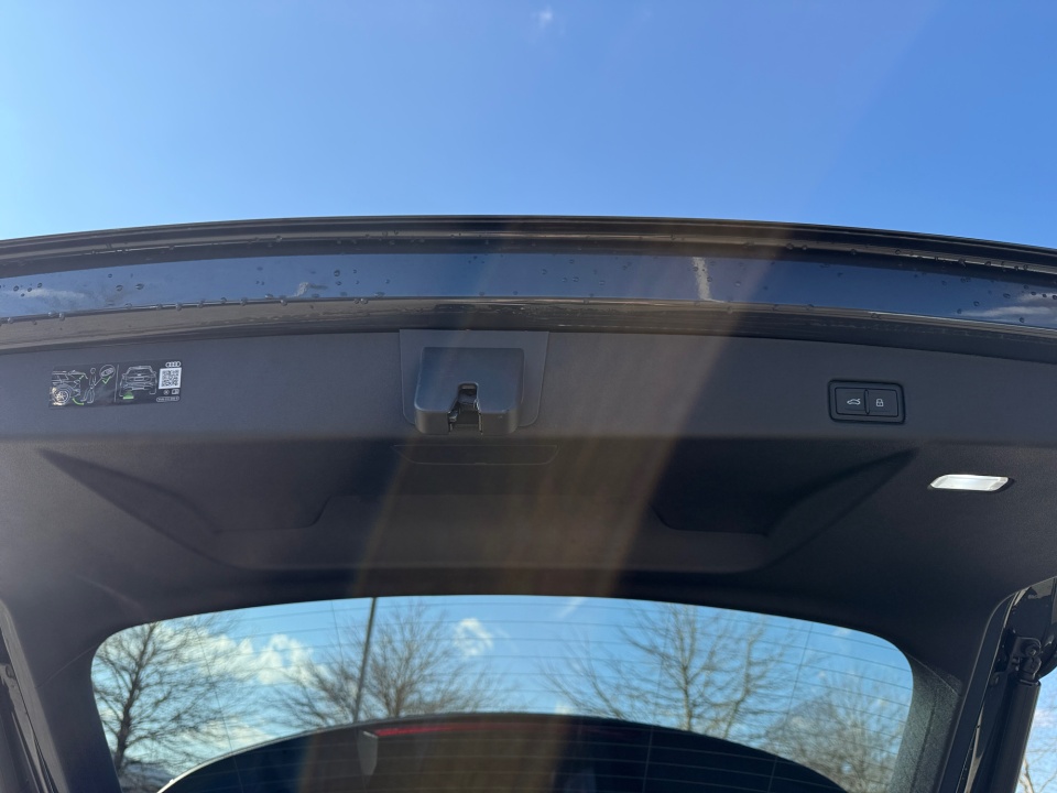 WA11AAGU5S2081420 2025 Audi All-new Q5 Premium TFSI quattro S tronic