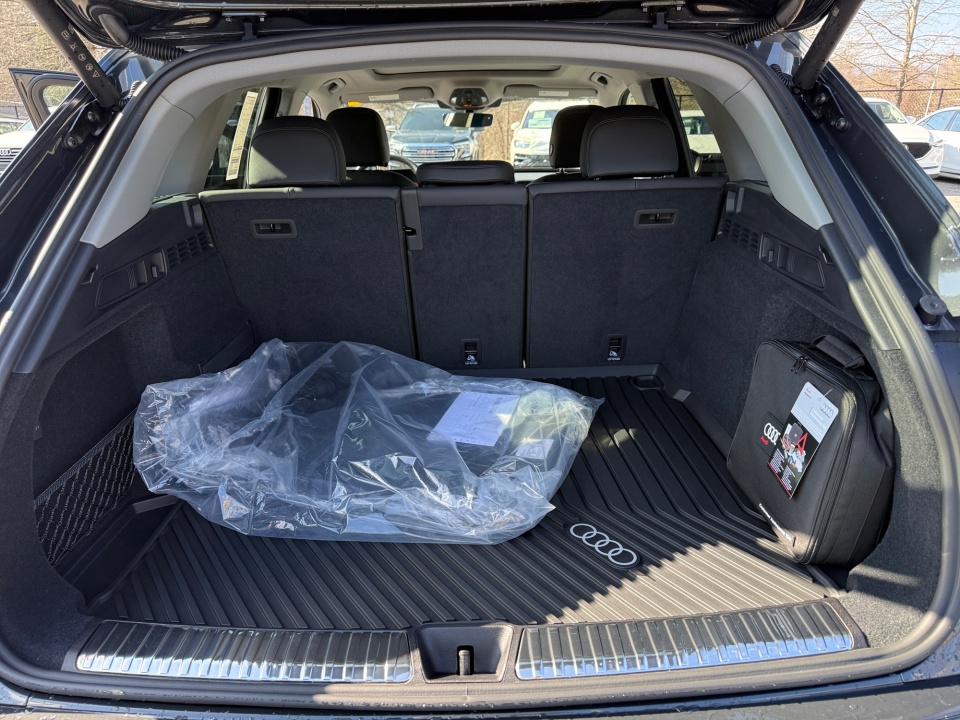 WA11AAGU5S2081420 2025 Audi All-new Q5 Premium TFSI quattro S tronic