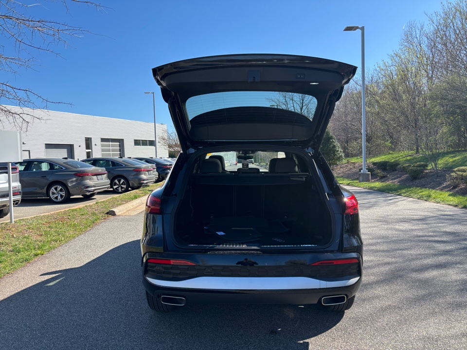 WA11AAGU5T2003107 2026 Audi Q5 Premium TFSI quattro S tronic