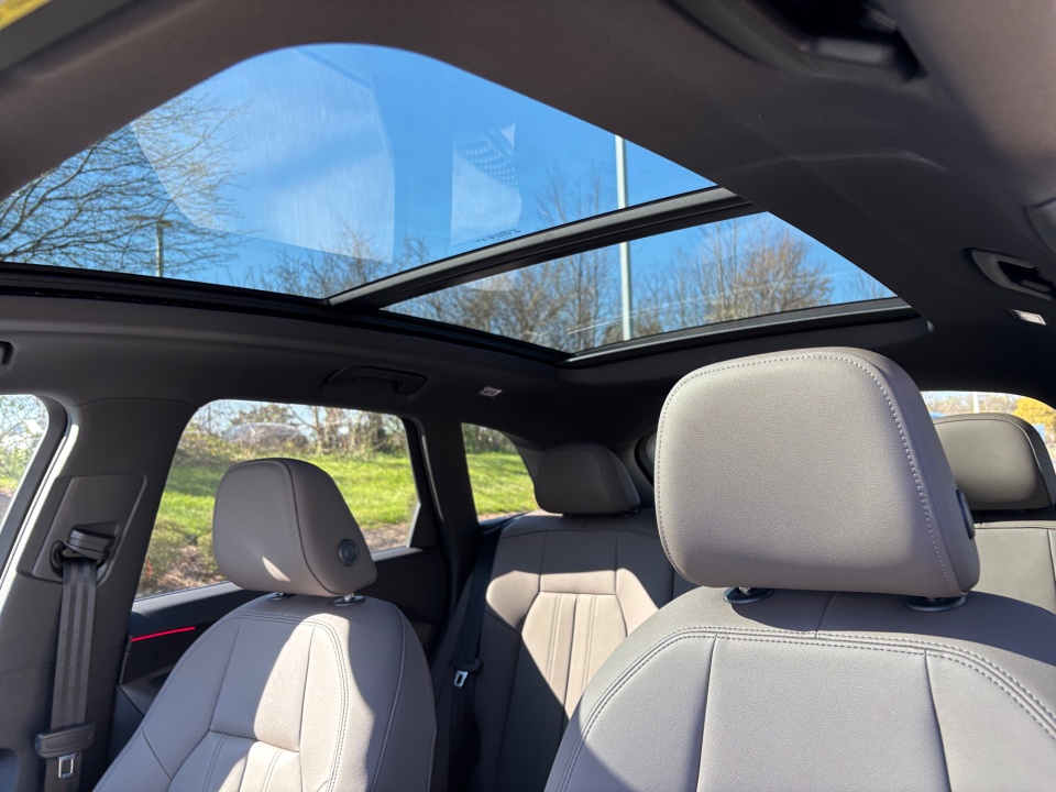 WA11AAGU5T2003107 2026 Audi Q5 Premium TFSI quattro S tronic