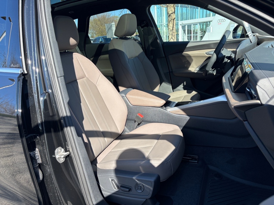 WA11AAGU5T2003107 2026 Audi Q5 Premium TFSI quattro S tronic