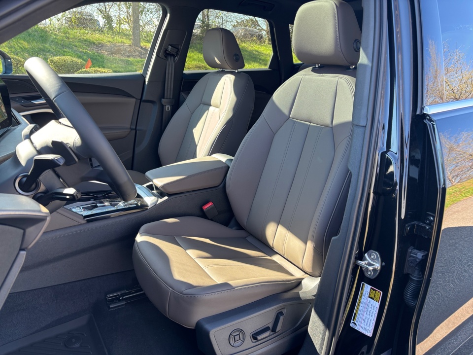 WA11AAGU5T2003107 2026 Audi Q5 Premium TFSI quattro S tronic