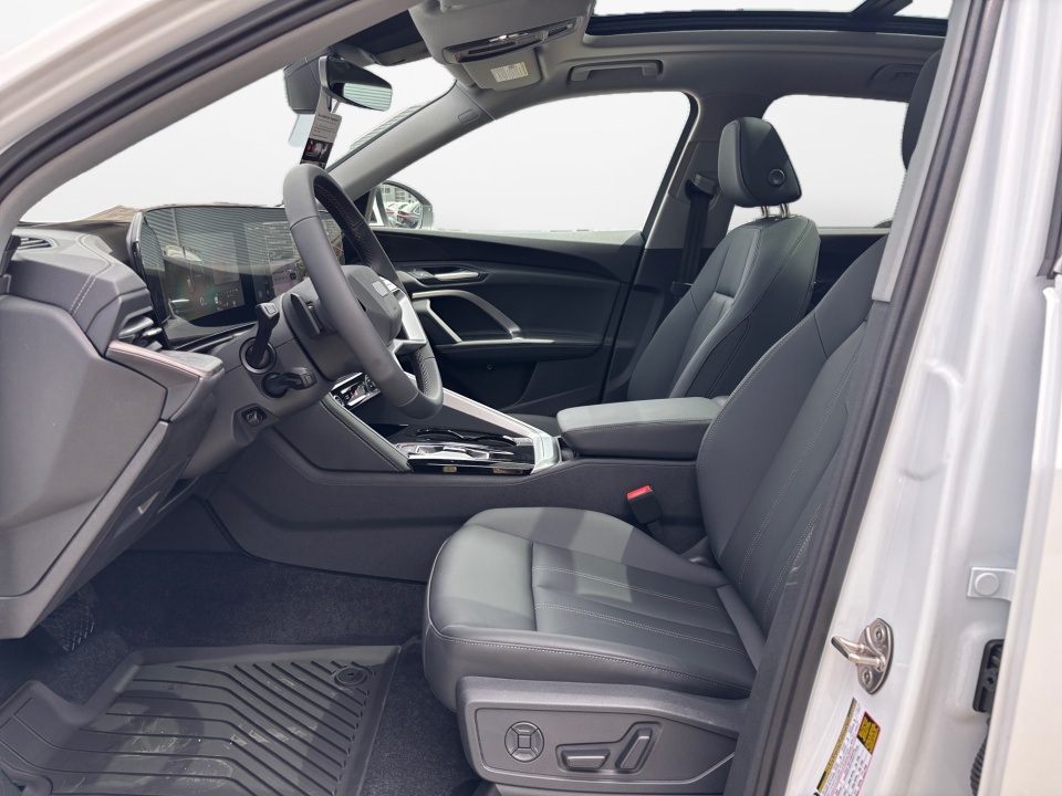 WA11AAGU5T2004709 2026 Audi Q5 Premium TFSI quattro S tronic