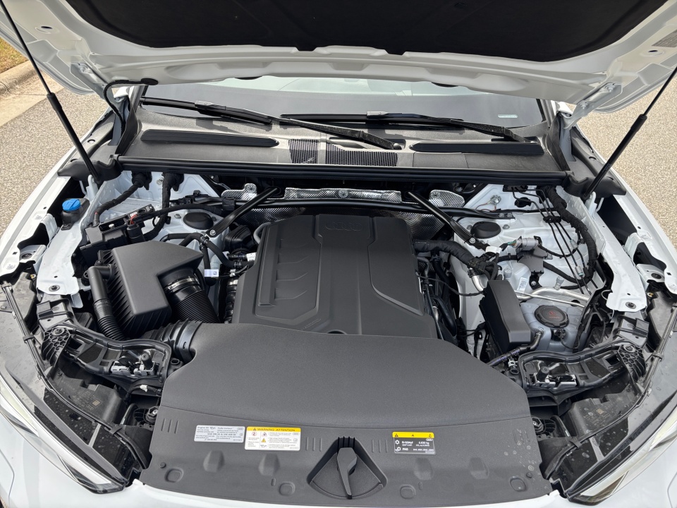 WA11AAGU5T2004709 2026 Audi Q5 Premium TFSI quattro S tronic