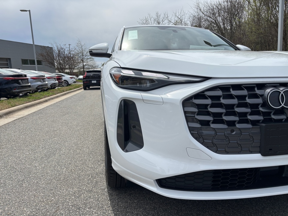 WA11AAGU5T2004709 2026 Audi Q5 Premium TFSI quattro S tronic